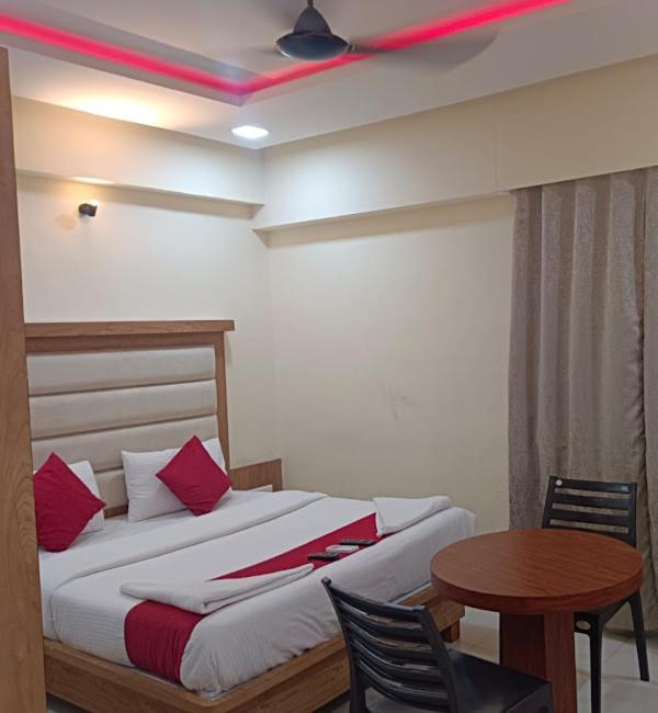 Sun Inn Residency , Navi Mumbai Buitenkant foto