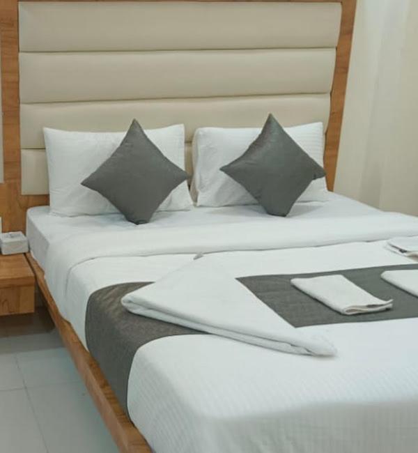 Sun Inn Residency , Navi Mumbai Buitenkant foto